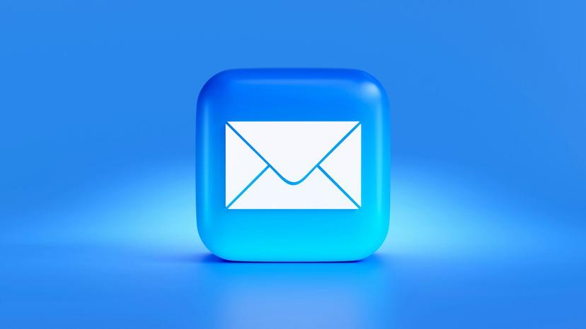 How to Follow Up After an Interview: The Definitive Guide (with Templates)